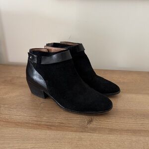 Madewell Charley Collar Black Leather and Suede Ankle Boots